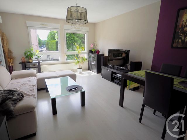Appartement F3 à vendre - 3 pièces - 60.59 m2 - STRASBOURG - 67 - ALSACE - Century 21 Weibel Appartement F3 à vendre - 3 pièces - 60.59 m2 - STRASBOURG - 67 - ALSACE - Century 21 Weibel