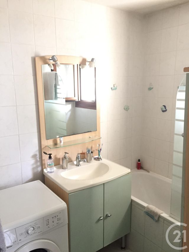 Afficher la photo en grand Appartement F3 à vendre - 3 pièces - 64.59 m2 - STRASBOURG - 67 - ALSACE - Century 21 Weibel