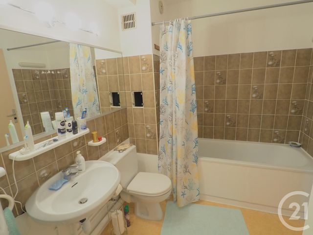 Appartement F2 à vendre - 2 pièces - 37.11 m2 - STRASBOURG - 67 - ALSACE - Century 21 Weibel Appartement F2 à vendre - 2 pièces - 37.11 m2 - STRASBOURG - 67 - ALSACE - Century 21 Weibel