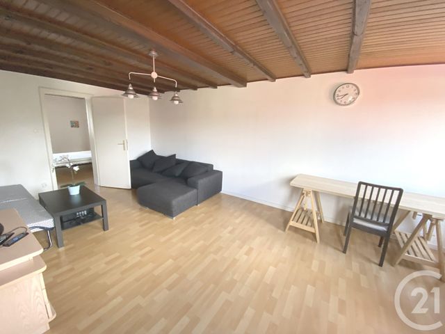Appartement F3 à louer - 3 pièces - 80.0 m2 - STRASBOURG - 67 - ALSACE - Century 21 Weibel Appartement F3 à louer - 3 pièces - 80.0 m2 - STRASBOURG - 67 - ALSACE - Century 21 Weibel