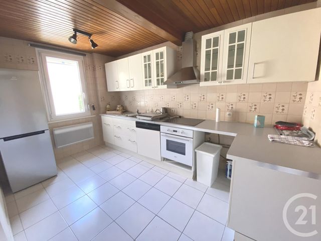 Appartement F3 à louer - 3 pièces - 80.0 m2 - STRASBOURG - 67 - ALSACE - Century 21 Weibel Appartement F3 à louer - 3 pièces - 80.0 m2 - STRASBOURG - 67 - ALSACE - Century 21 Weibel