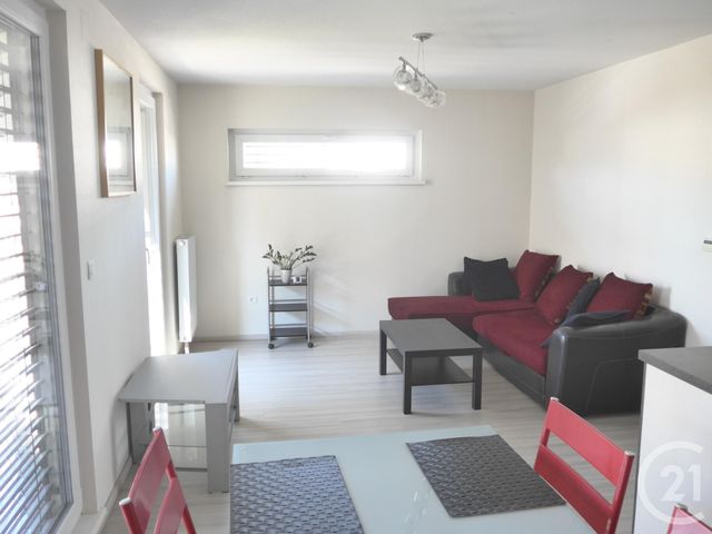 Appartement F2 à louer - 2 pièces - 48.0 m2 - STRASBOURG - 67 - ALSACE - Century 21 Weibel Appartement F2 à louer - 2 pièces - 48.0 m2 - STRASBOURG - 67 - ALSACE - Century 21 Weibel