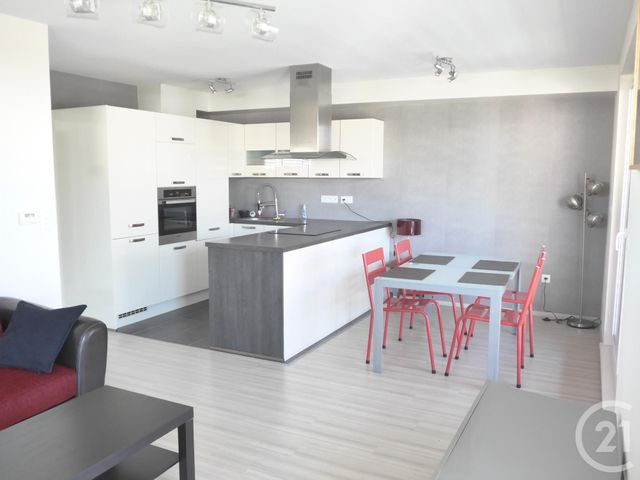 Appartement F2 à louer - 2 pièces - 48.0 m2 - STRASBOURG - 67 - ALSACE - Century 21 Weibel Appartement F2 à louer - 2 pièces - 48.0 m2 - STRASBOURG - 67 - ALSACE - Century 21 Weibel