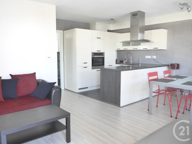 Appartement F2 à louer - 2 pièces - 48.0 m2 - STRASBOURG - 67 - ALSACE - Century 21 Weibel Appartement F2 à louer - 2 pièces - 48.0 m2 - STRASBOURG - 67 - ALSACE - Century 21 Weibel