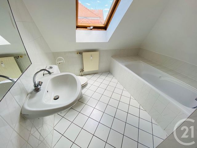 Studio à louer - 1 pièce - 12.07 m2 - STRASBOURG - 67 - ALSACE - Century 21 Weibel Studio à louer - 1 pièce - 12.07 m2 - STRASBOURG - 67 - ALSACE - Century 21 Weibel
