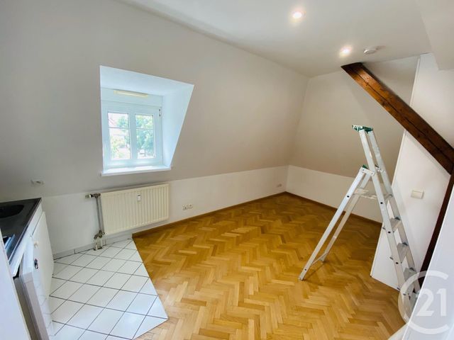 Studio à louer - 1 pièce - 12.07 m2 - STRASBOURG - 67 - ALSACE - Century 21 Weibel Studio à louer - 1 pièce - 12.07 m2 - STRASBOURG - 67 - ALSACE - Century 21 Weibel