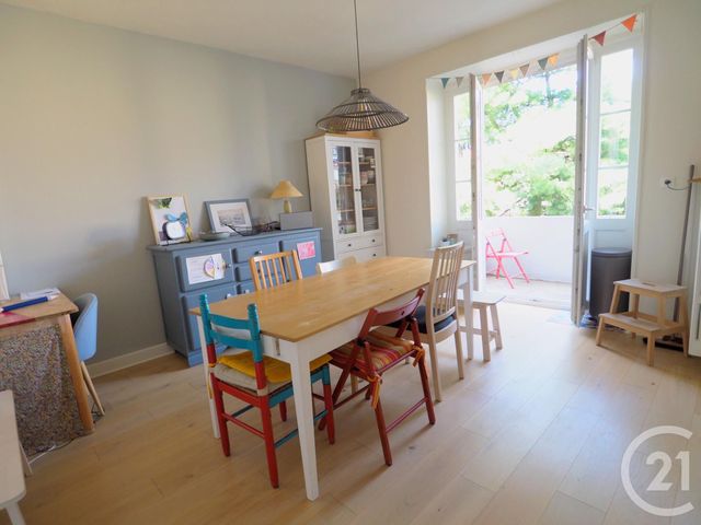 Afficher la photo en grand Appartement F4 à vendre - 4 pièces - 92.33 m2 - STRASBOURG - 67 - ALSACE - Century 21 Weibel