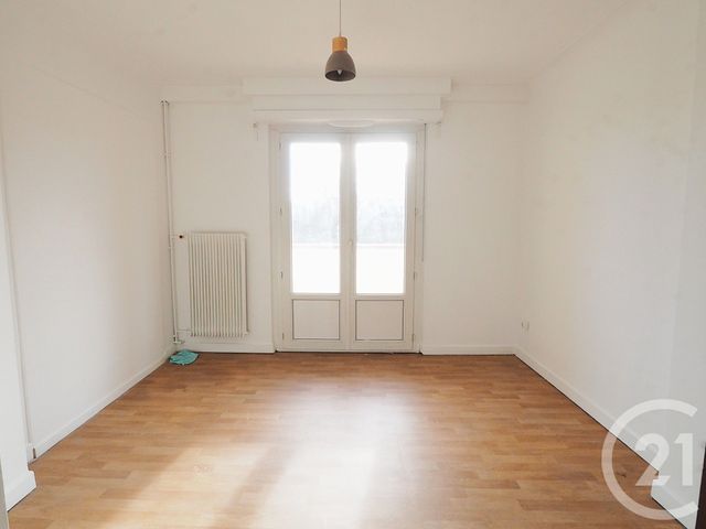 Appartement F4 à louer - 4 pièces - 89.7 m2 - STRASBOURG - 67 - ALSACE - Century 21 Weibel