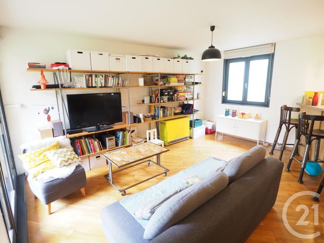 Afficher la photo en grand Appartement F3 à vendre - 3 pièces - 73.77 m2 - STRASBOURG - 67 - ALSACE - Century 21 Weibel