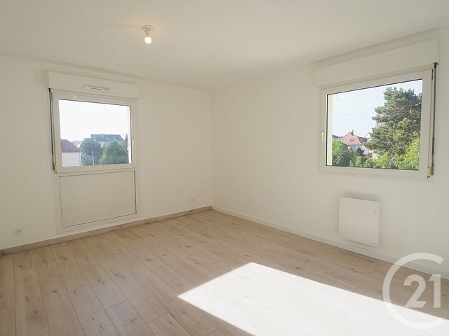 Appartement F4 à louer - 4 pièces - 98.75 m2 - STRASBOURG - 67 - ALSACE - Century 21 Weibel