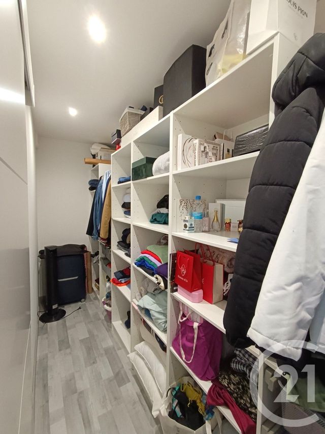 Afficher la photo en grand Appartement F3 à vendre - 3 pièces - 82.48 m2 - STRASBOURG - 67 - ALSACE - Century 21 Weibel