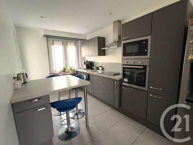 Afficher la photo en grand Appartement F3 à vendre - 3 pièces - 82.48 m2 - STRASBOURG - 67 - ALSACE - Century 21 Weibel