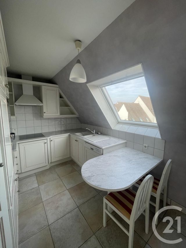 Afficher la photo en grand Appartement Duplex à vendre - 3 pièces - 70.3 m2 - STRASBOURG - 67 - ALSACE - Century 21 Weibel