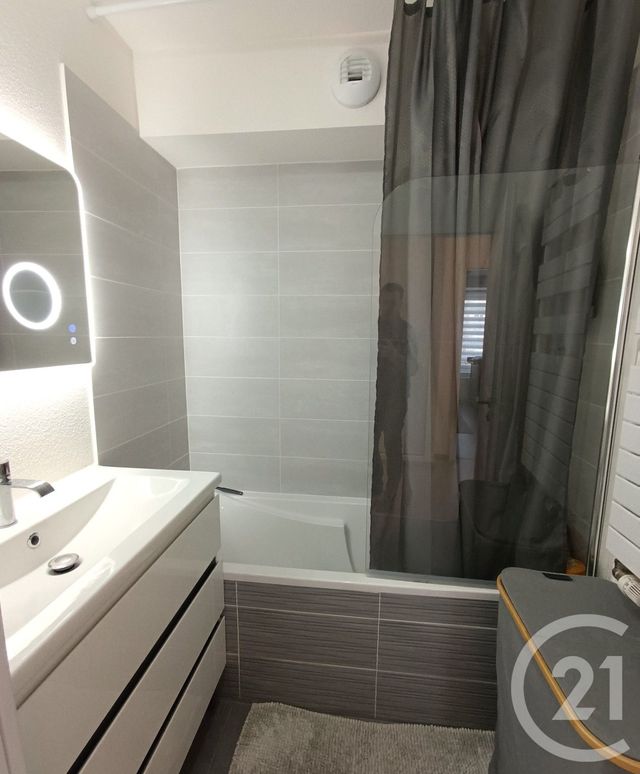 Appartement F3 à vendre - 3 pièces - 56.52 m2 - STRASBOURG - 67 - ALSACE - Century 21 Weibel