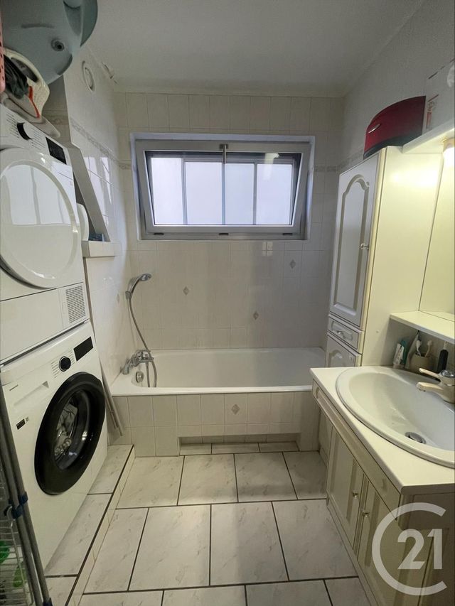 Appartement F3 à vendre - 3 pièces - 79.0 m2 - STRASBOURG - 67 - ALSACE - Century 21 Weibel