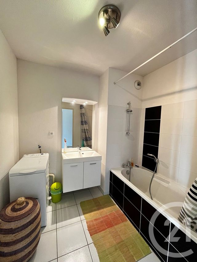 Appartement F3 à vendre - 3 pièces - 65.84 m2 - STRASBOURG - 67 - ALSACE - Century 21 Weibel