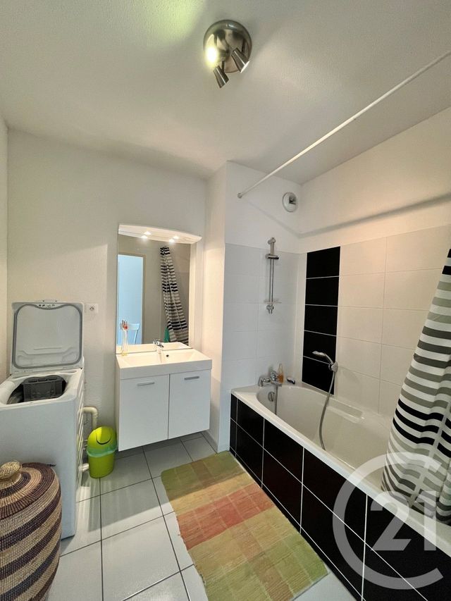 Appartement F3 à vendre - 3 pièces - 65.84 m2 - STRASBOURG - 67 - ALSACE - Century 21 Weibel