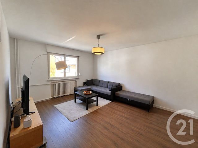 Appartement F2 à louer - 2 pièces - 73.87 m2 - STRASBOURG - 67 - ALSACE - Century 21 Weibel