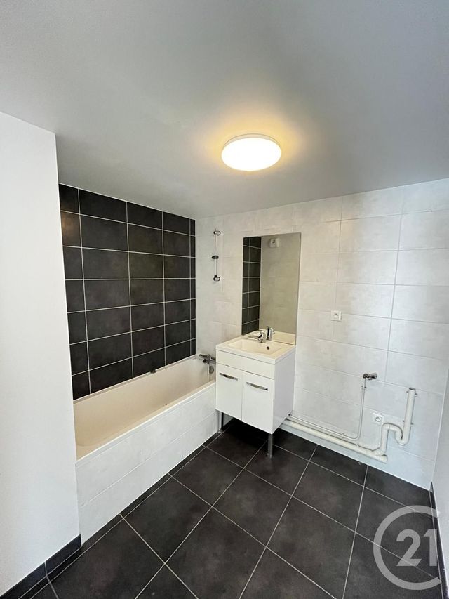 Appartement F4 à vendre - 4 pièces - 93.7 m2 - OBERHAUSBERGEN - 67 - ALSACE - Century 21 Weibel