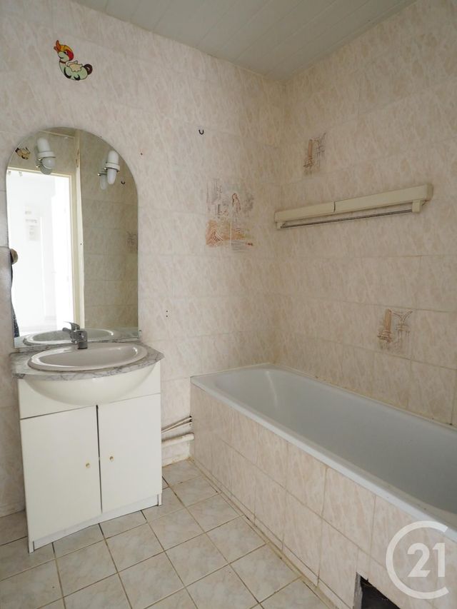 Appartement F2 à vendre - 2 pièces - 45.79 m2 - STRASBOURG - 67 - ALSACE - Century 21 Weibel