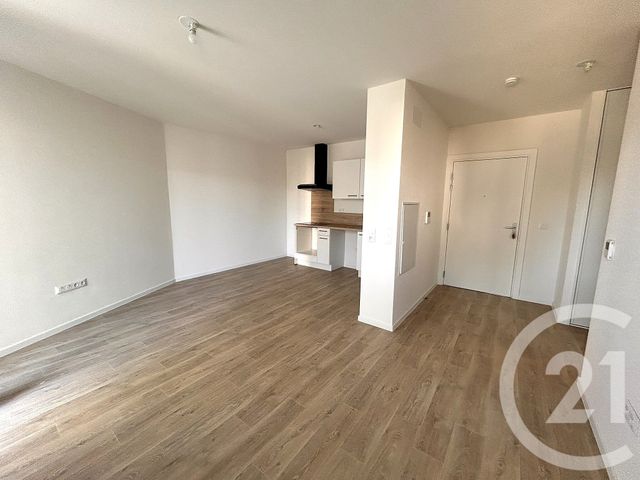 Appartement F2 à louer - 2 pièces - 42.26 m2 - STRASBOURG - 67 - ALSACE - Century 21 Weibel
