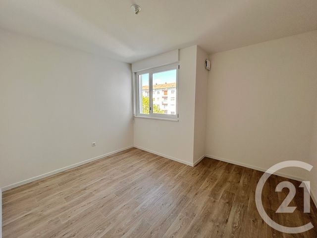Appartement F2 à louer - 2 pièces - 47.0 m2 - STRASBOURG - 67 - ALSACE - Century 21 Weibel
