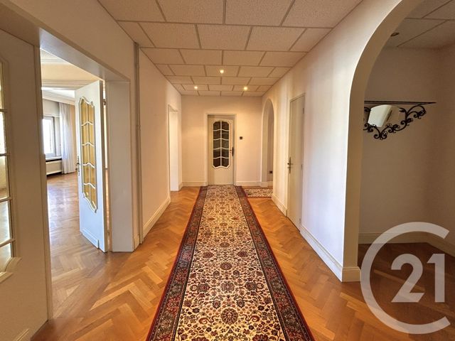 Appartement F4 à louer - 4 pièces - 137.3 m2 - STRASBOURG - 67 - ALSACE - Century 21 Weibel