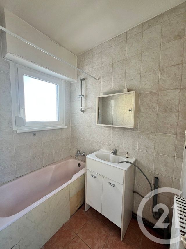 Appartement F2 à vendre - 2 pièces - 41.68 m2 - STRASBOURG - 67 - ALSACE - Century 21 Weibel