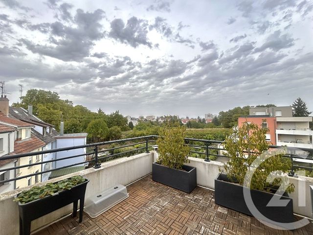 Appartement F4 à louer - 4 pièces - 81.88 m2 - STRASBOURG - 67 - ALSACE - Century 21 Weibel