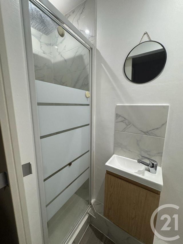 Appartement Chambre à vendre - 1 pièce - 12.5 m2 - STRASBOURG - 67 - ALSACE - Century 21 Weibel